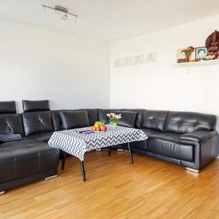 Privatzimmer Mit Balkon-Richtung Messe Hanovre Extérieur photo