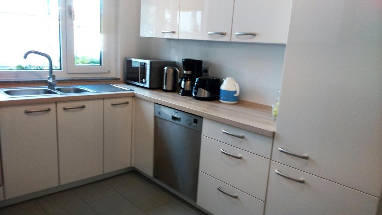 Privatzimmer Mit Balkon-Richtung Messe Hanovre Extérieur photo